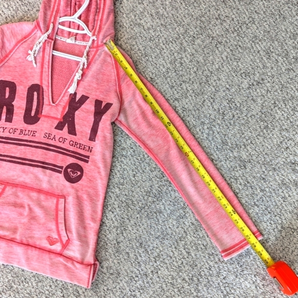 Roxy Women (Size M) Long  V-Neck Hoodie/Sweatshirt With Ravelled Drawstring Ties - Picture 10 of 16